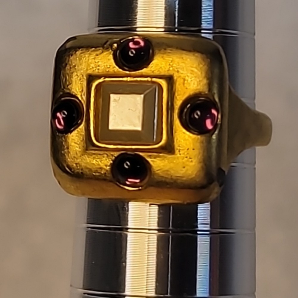 Vintage VENUE USA Gold & Silver W/ Purple Gem Stones Ring